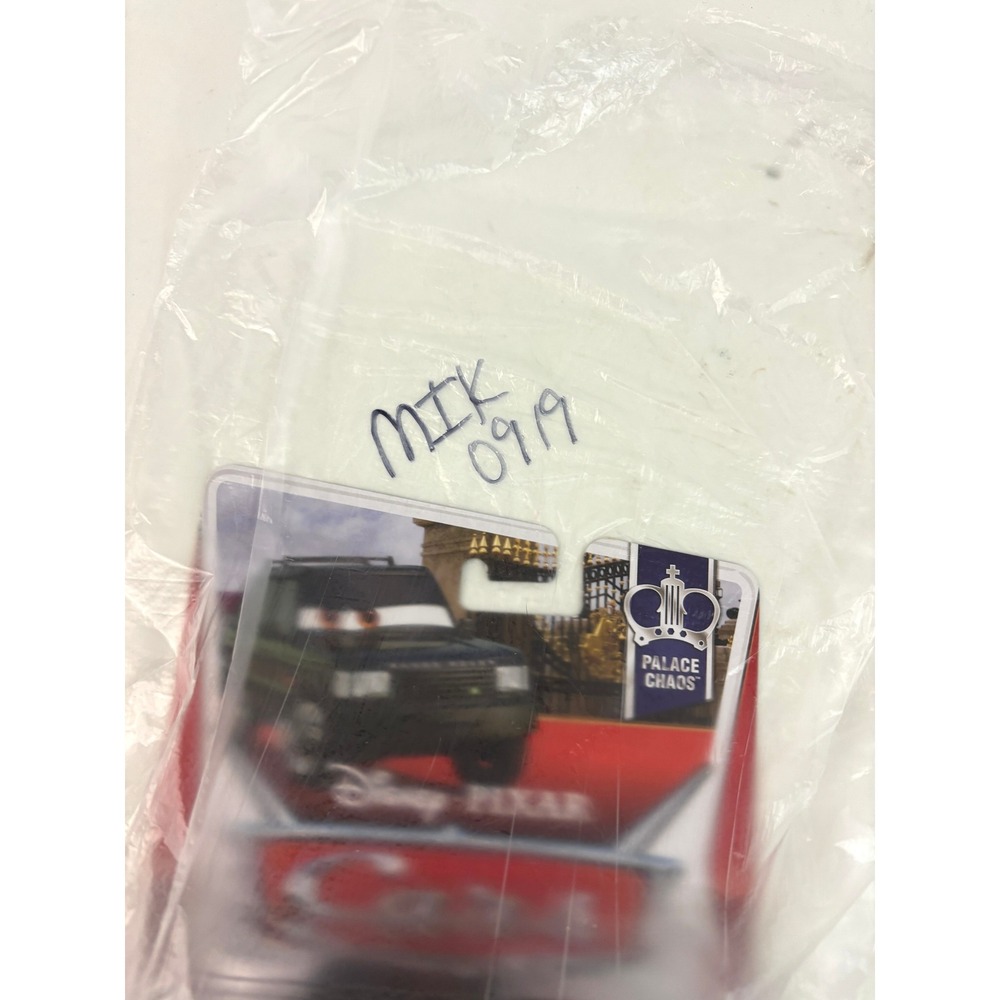 2013 Disney Pixar Cars Mike Lorengine #2/9 Palace Chaos Y0483 Sealed - Picture 11 of 11